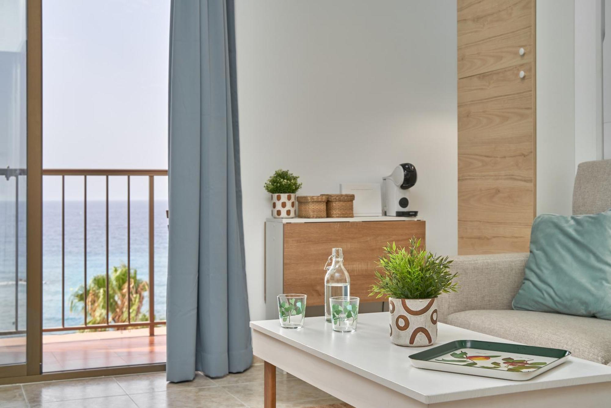 Estudio Puerta Del Mar Apartment Almunecar Bagian luar foto