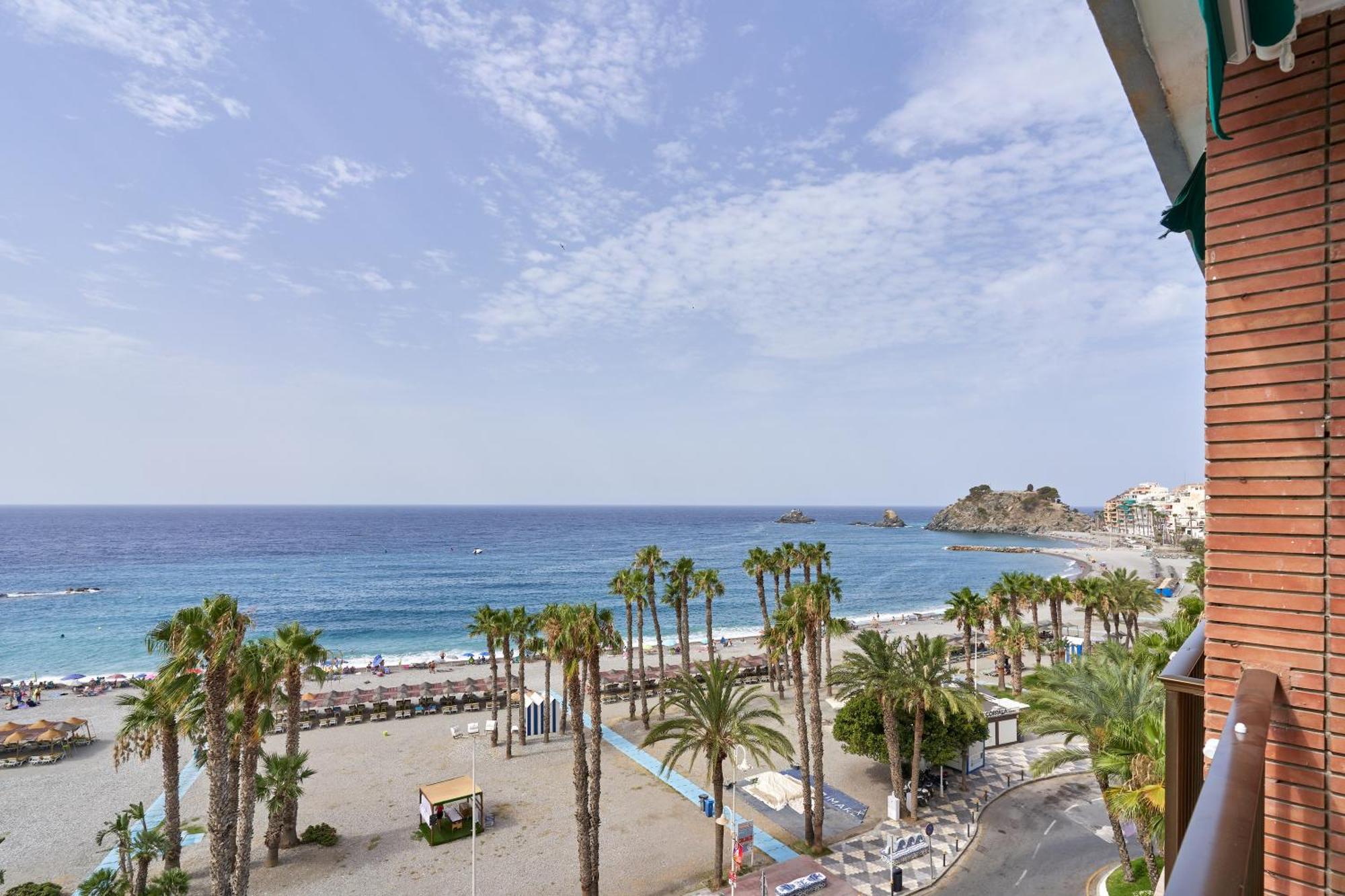 Estudio Puerta Del Mar Apartment Almunecar Bagian luar foto