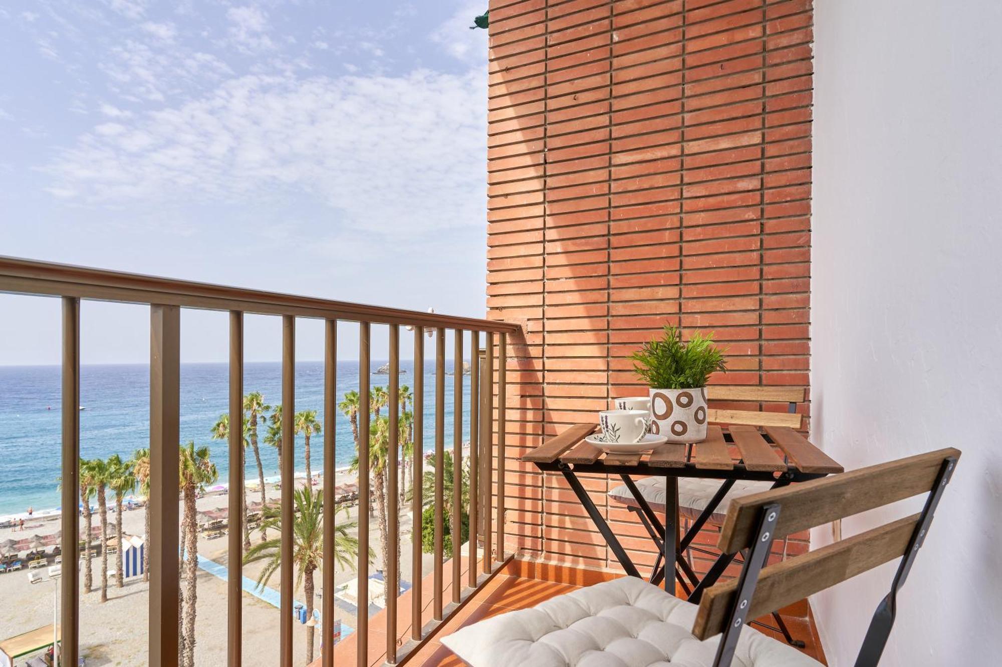 Estudio Puerta Del Mar Apartment Almunecar Bagian luar foto
